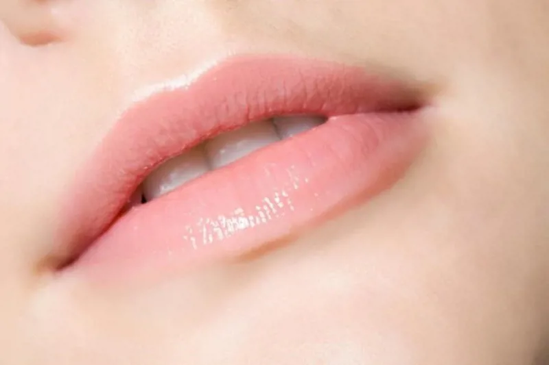 Môi trên dày hơn môi dưới vận mệnh tốt hay xấu?
