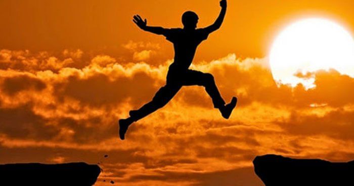 Nhận biết ý chí mạnh qua khuôn mặt: Dấu hiệu tướng mạo và cách cải thiện vận mệnh