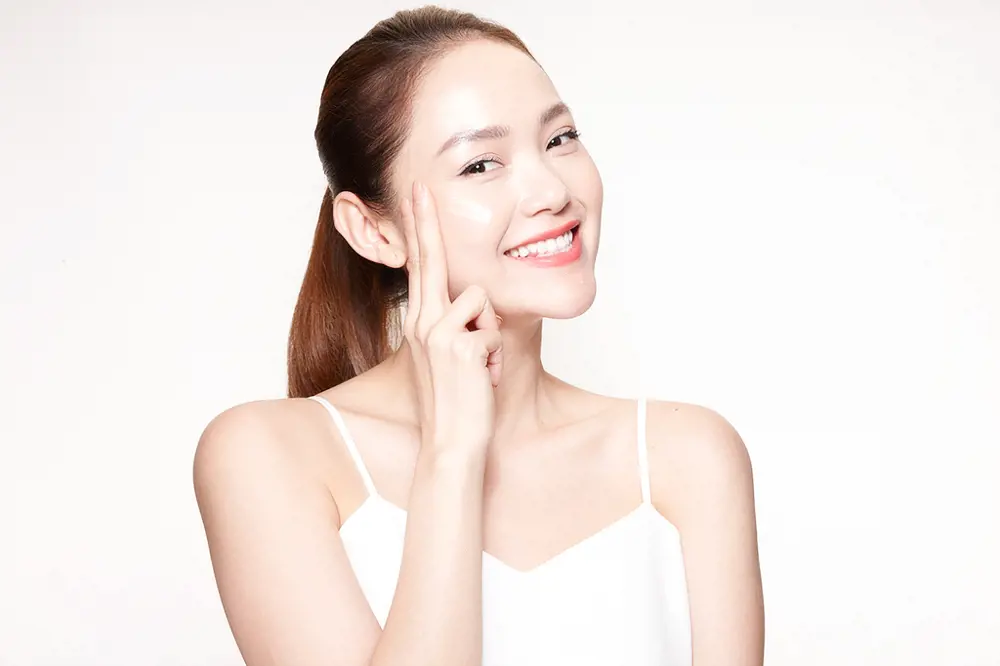 Nhân tướng học tiết lộ: Cách xem tướng để hiểu sâu tính cách con người và ứng dụng thực tiễn