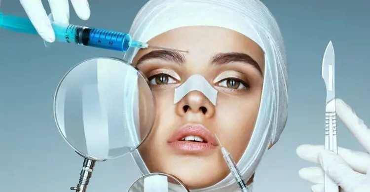 Ví dụ cắt mí và gọt cằm ảnh hưởng thẩm mỹ cải vận